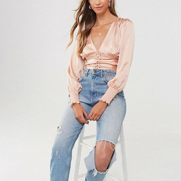 FOREVER 21 Satin Lace-Up Buckle Top L Blush Champagne Tan Nude Puff Sleeves - Picture 4 of 12